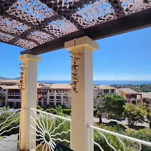 https://vue-exceptionnelle-sur-la-mer-et-le-cap-esterel.fr-provencehotel.com